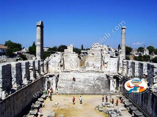 Didim Apollon Tapınağı Ve Tarihi Efsanesi 